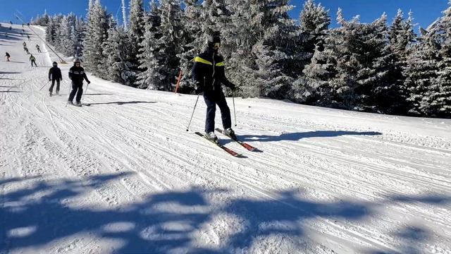 Копаоник Сербия горные лыжи февраль 2022 / Kopaonik Serbia ski resort 2022 [1920x1080]