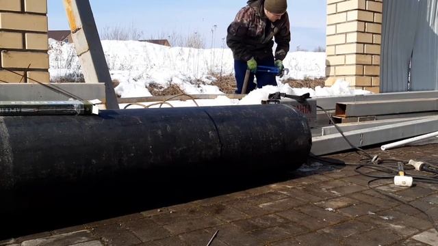 ЗАМЯЛО ЗАБОР СНЕГОМ С КРЫШИ//ВОССТАНАВЛИВАЮ ЗАБОР ИЗ ПРОФ ЛИСТА смотреть онлайн