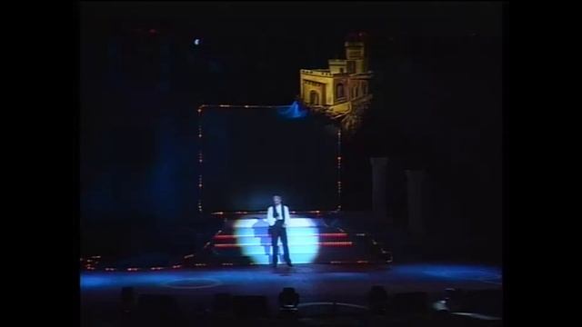 Константин Фролов-Крымский на Телекинофоруме "Вместе" (2002, Ялта). Песня "Актерская судьба".