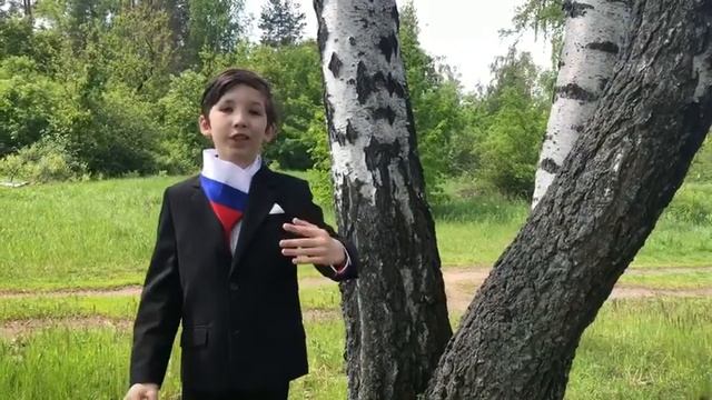 Ярослав читает стихи К.Симонова «Родина» смотреть онлайн