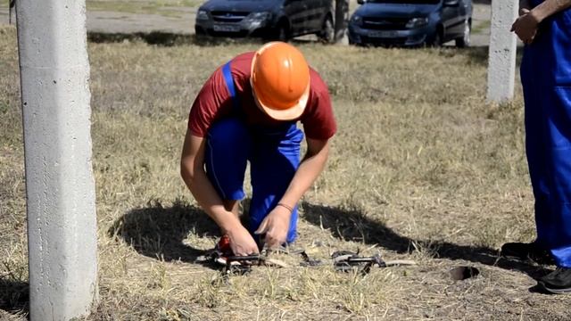 Подъем на опоры воздушных линий смотреть онлайн