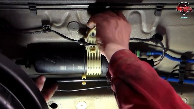 BMW X3 2.0D G01 Fuel filter replacement. смотреть онлайн
