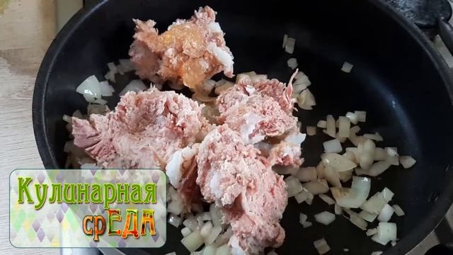 Гречка с тушенкой на сковороде смотреть онлайн