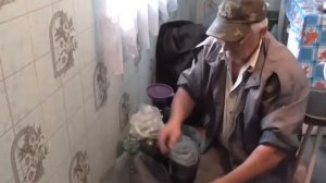 Как бродит сусло. Добавляем сахар
