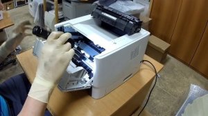 #52 Принтер HP LaserJet P2014 / P2015 мажет, двоит | Грязная печать | Быстрый ремонт)