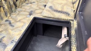 Лодка болотоход 4.55м.