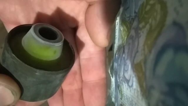 сайлентблок точка опоры. Вектра С.
