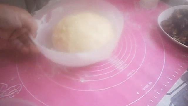 Печем рогалики из фиников смотреть онлайн