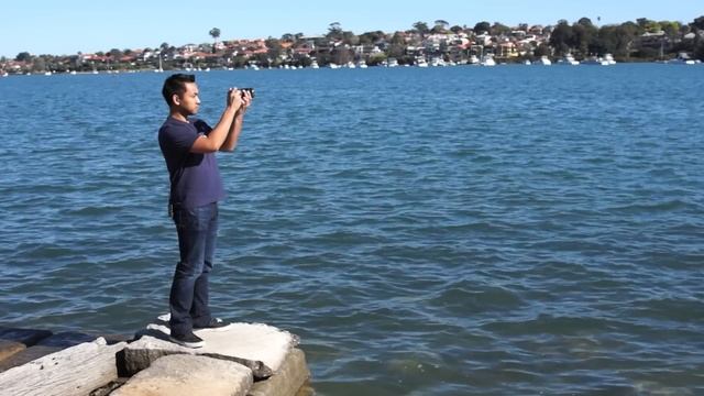 Sony 55-210mm f4.5-6.3 OSS Lens Review | John Sison смотреть онлайн