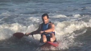 Kayak surf 3/25