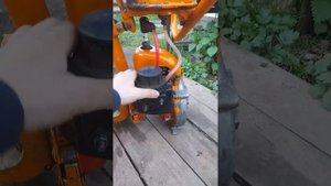 Бензопила Дружба работа.#бензопила #бензоинструмент #ссср