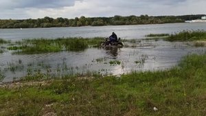 альфа трайк катаюсь по берегу