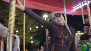 День рождения Бабы Яги в Сочи Парке – вечерняя программа 16+