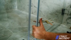 Установка распашного душевого ограждения