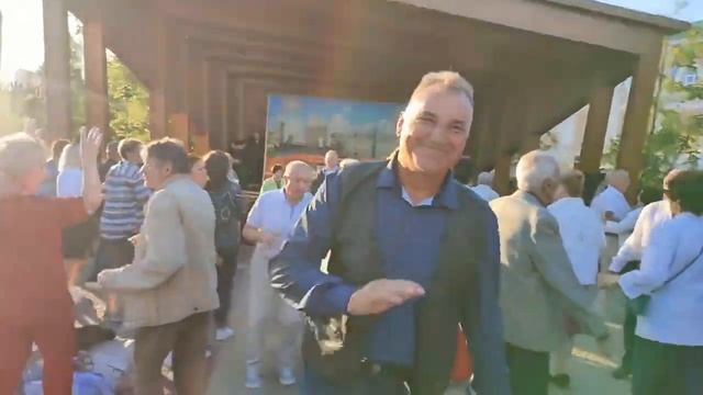 С днём друзей от Ольги Топильской. смотреть онлайн