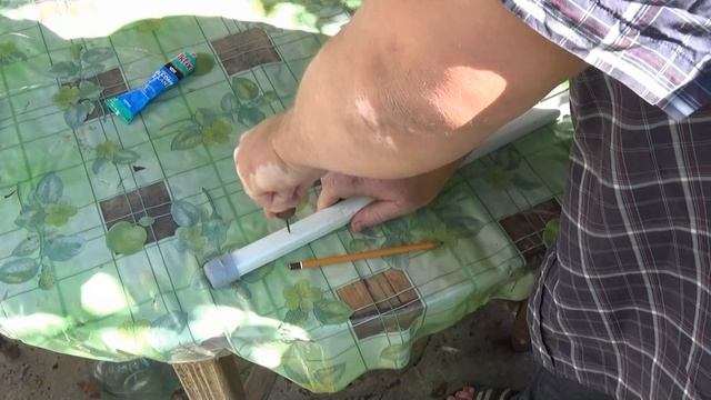 Как сделать чашечные поилки для бройлеров и другой птицы