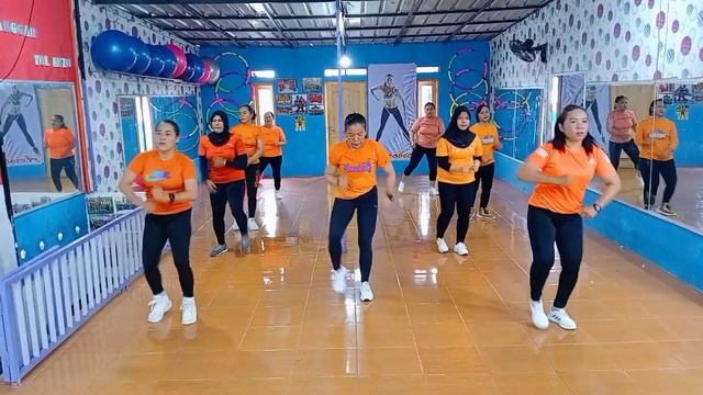 Dj MAPOPO SHALALA - REMIX BY REDEM/ DANCE FITNES/ REGGETON/ ZUMBA.. / kreasi yulianzo смотреть онлайн