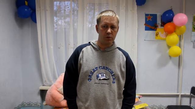 Музей Новороссии (г. Санкт-Петербург) совместно с ОО "МЫ" привезли подарки детям Донецка смотреть онлайн