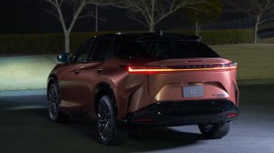 Lexus RZ 450e