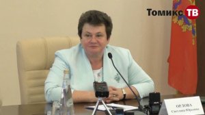 Губернатор Светлана Орлова отвечает на вопрос о благоустройстве "резиденции"