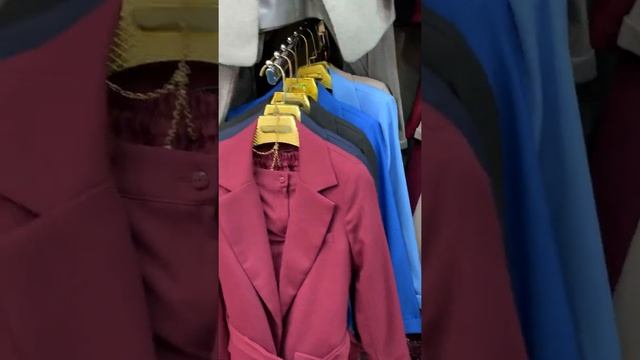 Рынок дордой/Женские классические костюмы/пиджаки/офисные,made in KG ,Цены оптом/18.09.20