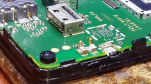 Nokia Lumia 520  - не включается