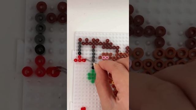 ЁЛОЧНЫЕ ИГРУШКИ ИЗ ТЕРМОМОЗАИКИ! смотреть онлайн