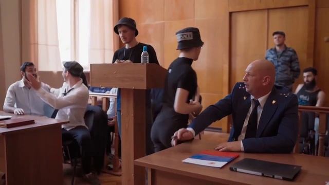 КАХА: В суде (Ваша честь, прошу учесть)