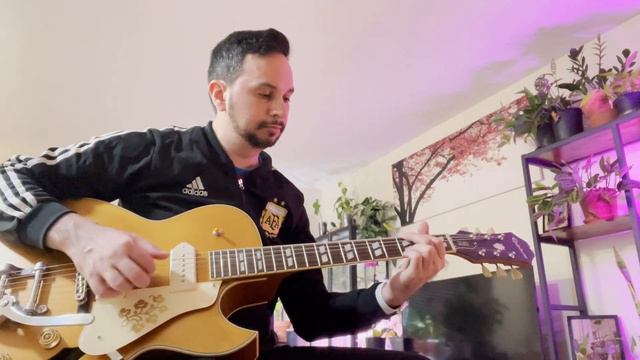 Worship Song Key of C Played on an Epiphone ES-295 through a Red Truck & Vox Pathfinder 15R. смотреть онлайн