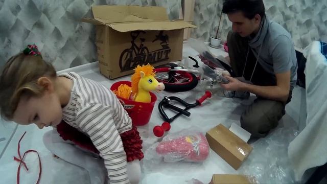 Главный новогодний подарок для Алисы Двухколесный Велосипед Azimut смотреть онлайн