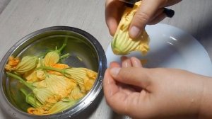 Цветы тыквы кабачка фаршированные мясом вкусно просто обалдеть