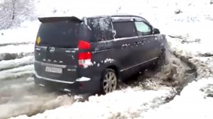 Интересные фургоны - Toyota Noah Voxy и Toyota Town Lite Ace Noah