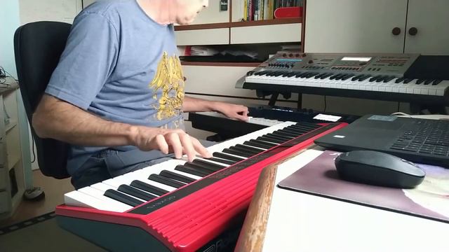 Roland Go Keys + Privia PX-560M. Music: A Long Way Home смотреть онлайн