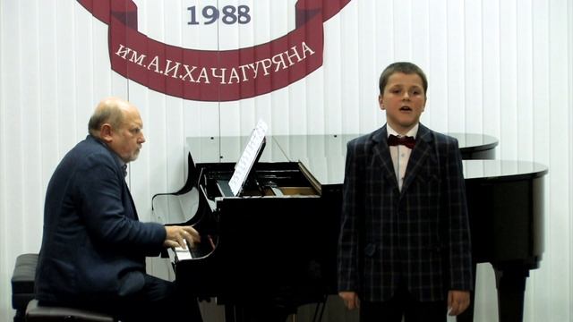 «Трус не играет в хоккей». Муз.  А.Пахмутовой. сл.Сергей Гребенникова, Николай Добронравова