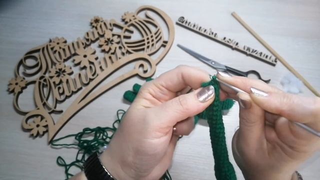 ЛЯГУШКА КРЮЧКОМ МК. Часть 1.Вяжем ручки, ножки, тело. смотреть онлайн