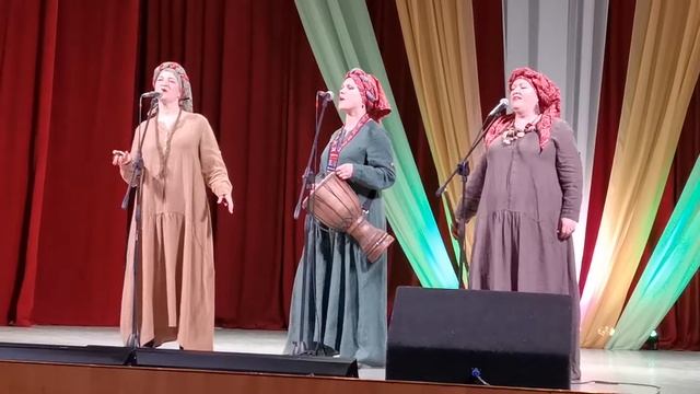 Марина Рощупкина и Ансамбль "Виноград"