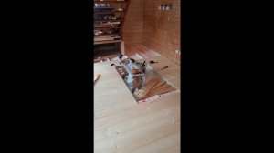 Деревянные полы на кухне. Утепление шлифовка новых полов.