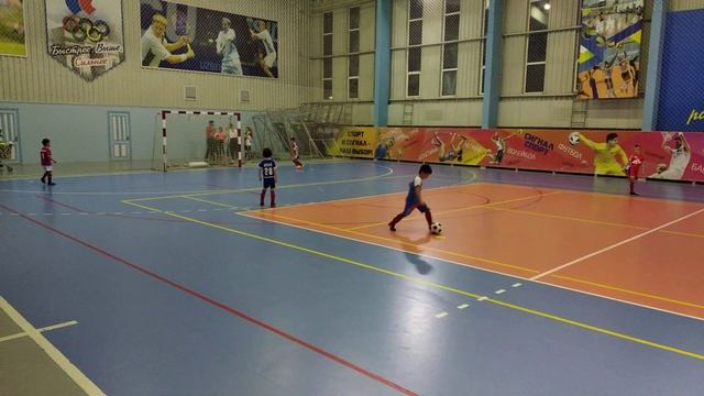 Секция футбола в Ставрополе сок Сигнал смотреть онлайн