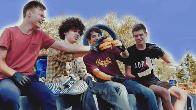 Реклама "Two Two Burger" смотреть онлайн