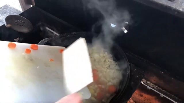 Уха. Рецепт ухи из кеты в казане.