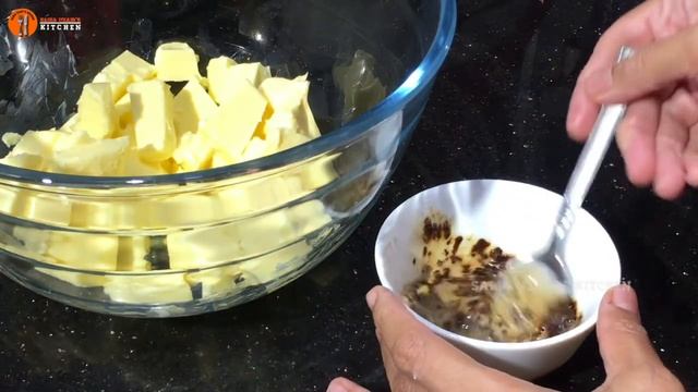 Coffee Cake in Blender |Soft Coffee Cake And Coffee Butter Frosting Recipe by Sadia Uzair's Kitchen смотреть онлайн