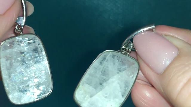 НАТРОЛИТЫ, АЛЬМАНДИНЫ В УКРАШЕНИЯХ, КОЛЛЕКЦИЯ В МЕЛЬХИОРЕ, КОЛЬЦА, СЕРЬГИ, КУЛОНЫ, РУЧНАЯ РАБОТА,