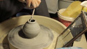 Закрытая форма на гончарном круге