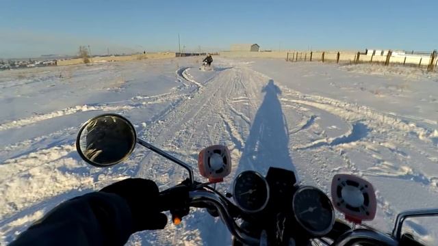 ЧТО БУДЕТ Если на колёса Мопеда Альфа установить цепи , и велосипедные цепи ?? Сравнение ! смотреть онлайн