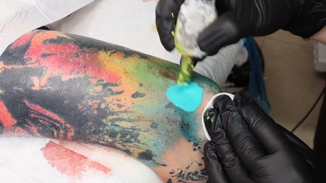 Сеанс в реальном времени. Цветная татуировка. Tattoo session. Real time