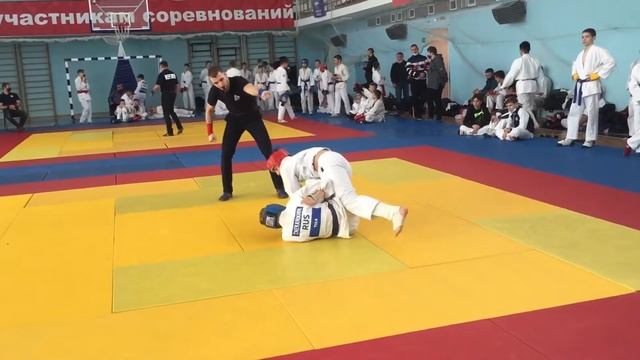 5.12.20 Тула. Игорь в синем. Первый бой. смотреть онлайн