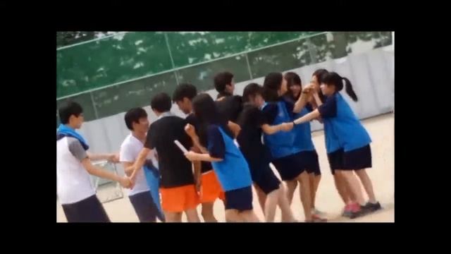 MDFH Korean Traditional Game "catch the chicken" смотреть онлайн