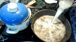 ЗАПЕКАНКА ИЗ ВАРЕНОГО КАРТОФЕЛЯ И СОУСА С ГРИБАМИ