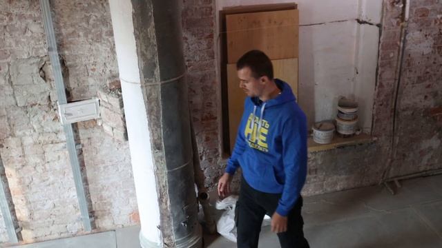Когда в квартире нет ванны. Перепланировка в старом фонде.