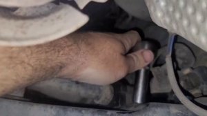 Mitsubishi Outlander 2.4 CVT (Аутлендер) устранение стука в ходовой части автомобиля.